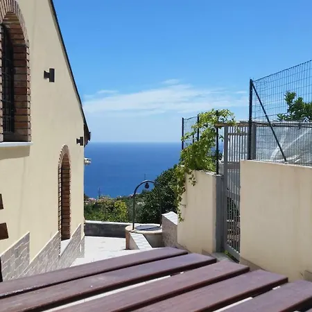 Lägenhetshotell Casal Trinacria Santa Teresa Di Riva