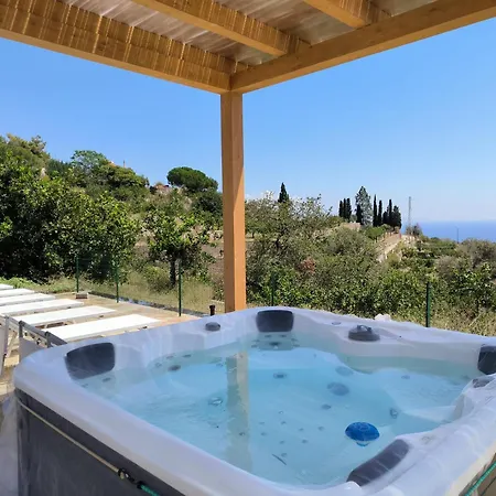 Casal Trinacria Санта-Тереза-ди-Рива