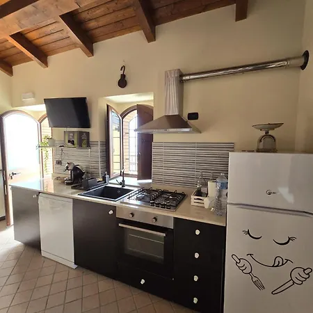 Casal Trinacria Санта-Тереза-ди-Рива