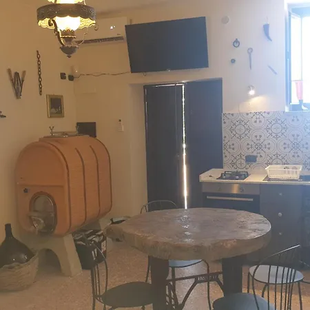 Casal Trinacria Aparthotel