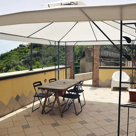 Aparthotel Casal Trinacria *