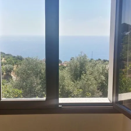 Casal Trinacria Апарт-отель Санта-Тереза-ди-Рива